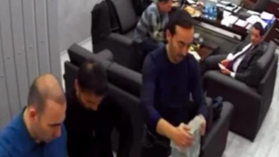 'İçi para dolu çantayı belediye başkanı verdi'