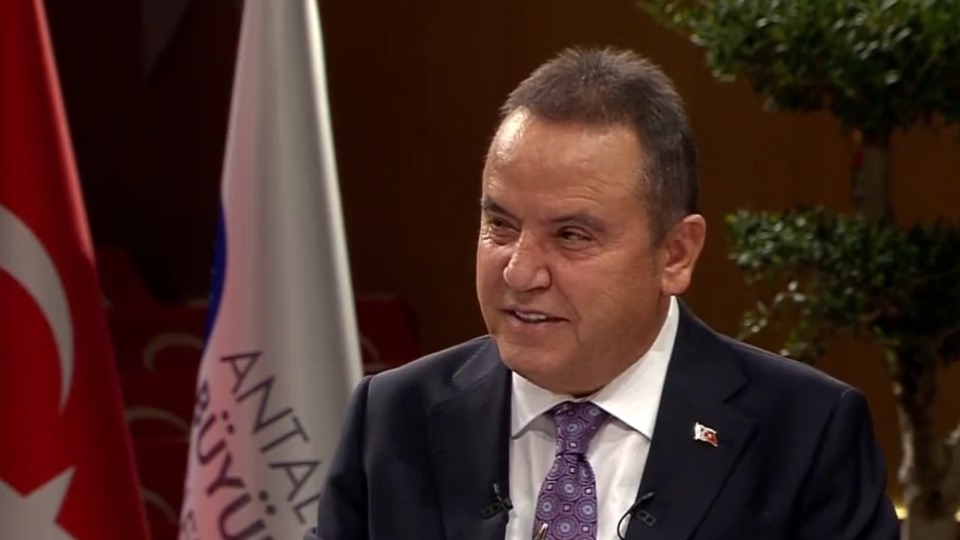 "Antalya'da trafik sıkıntısı görmeyeceğiz"