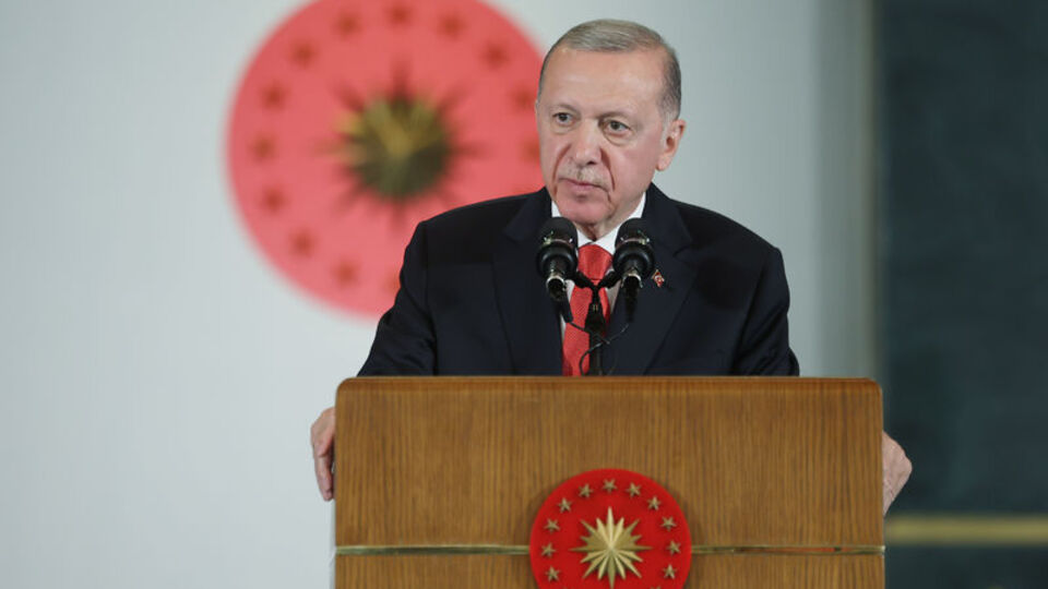 Cumhurbaşkanı Erdoğan'dan darbedilen AK Partiliye geçmiş olsun telefonu