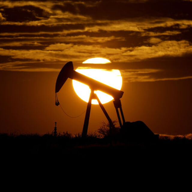 Rusya'dan petrol şirketlerine üretimi azaltma emri