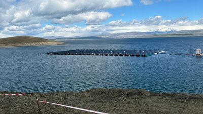 Türkiye'nin ilk yüzer GES santrali...