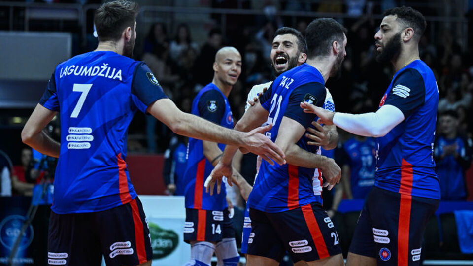 Erkekler Kupa Voley'de finalin adı belli oldu!