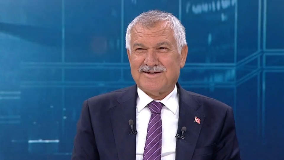 "Milletin gönlüne taht kurduk"