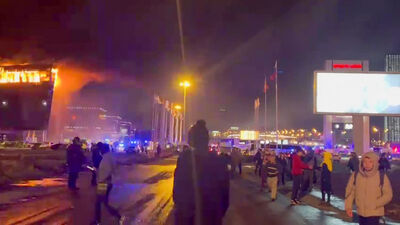 Moskova'da onlarca kişiyi kurtaran Müslüman gence ödül