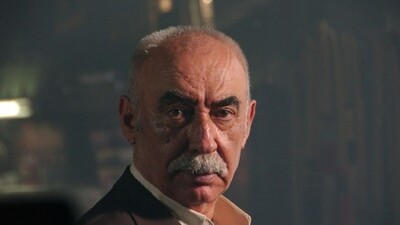 Şener Şen kimdir, kaç yaşında?