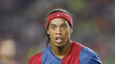 Ronaldinho kim, kaç yaşında?