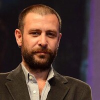 Nejat İşler kimdir, kaç yaşındadır?