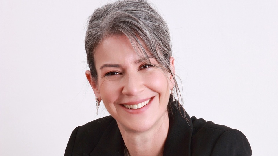 'Anne Çiçekleri'ni anlattı