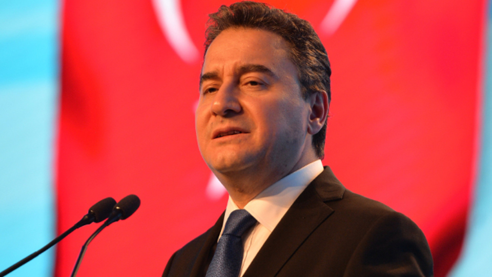 Ali Babacan kimdir, kaç yaşındadır?