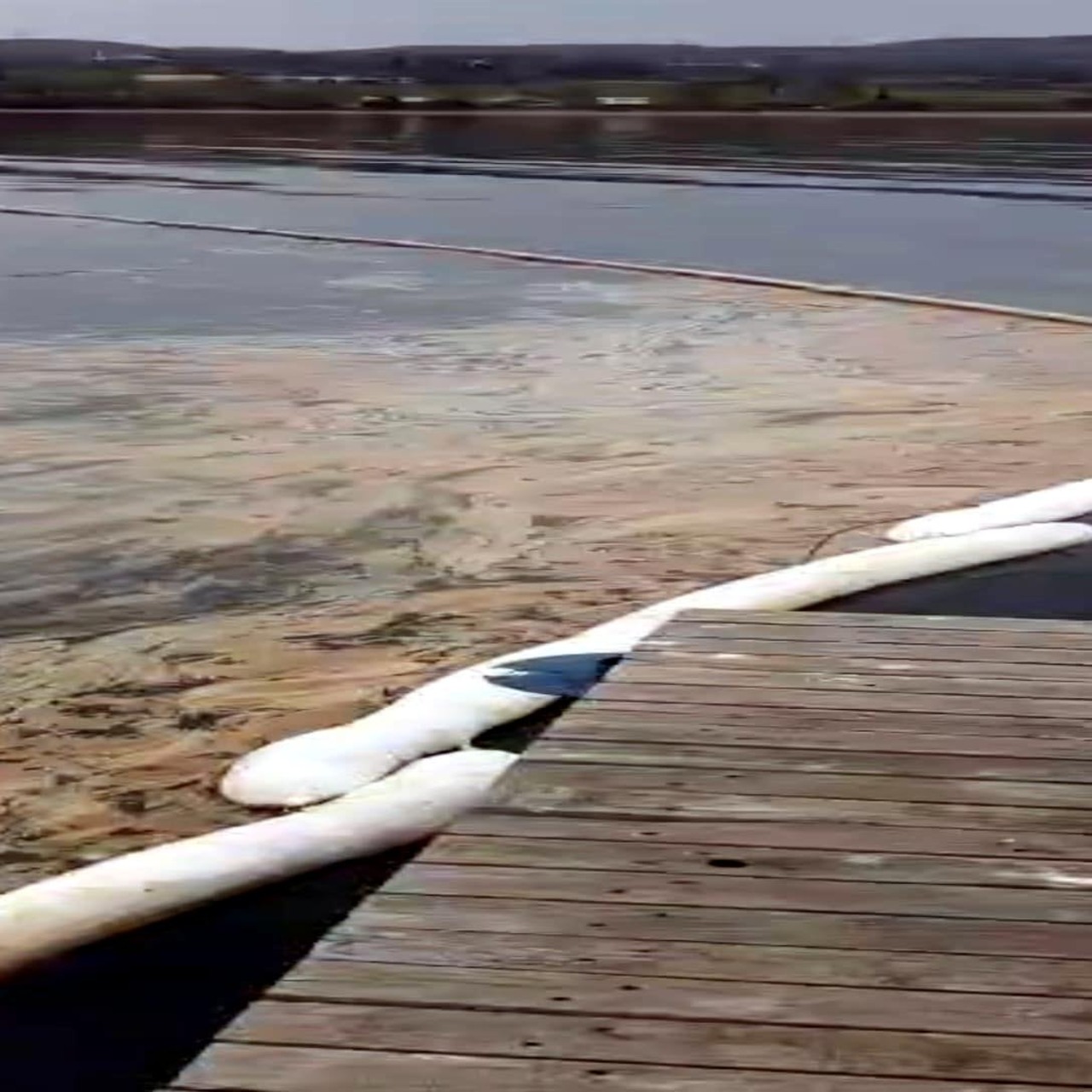 NATO boru hattından Sapanca Gölü'ne akaryakıt sızdı