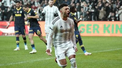 Chamberlain geri döndü!