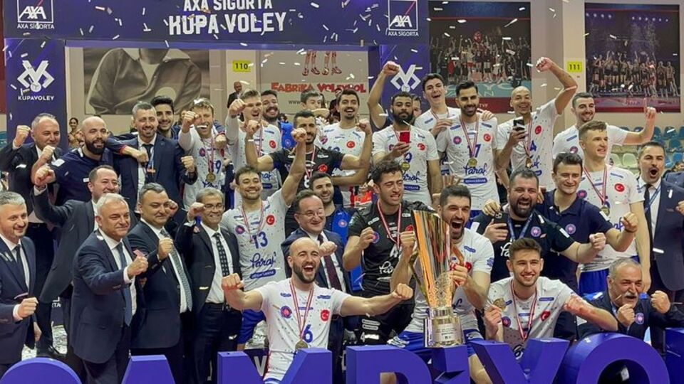 Kupa Voley'de şampiyon Halkbank!