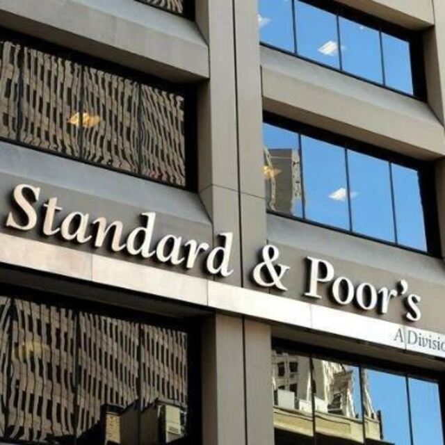 Standard & Poor's ABD'nin kredi notunu teyit etti