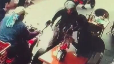 Para vermeyen kadını bıçaklamıştı! Sıcak gelişme!