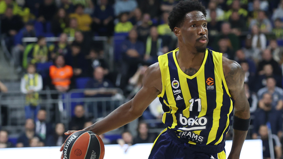 Hayes rekor kırdı, Fenerbahçe Beko kazandı!