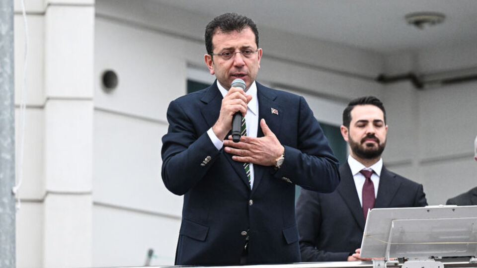 İmamoğlu metro hattında işçilerle buluştu