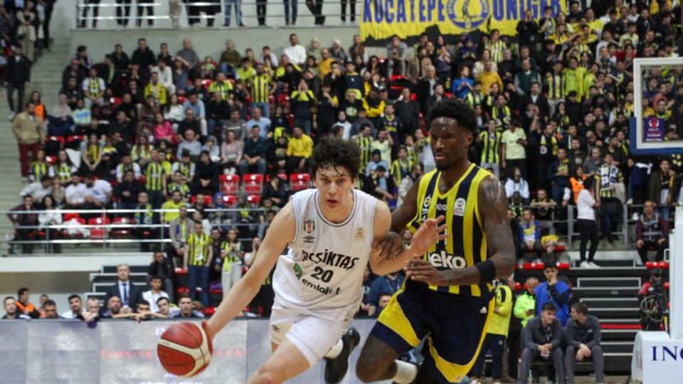 Potada derbi ertelendi!