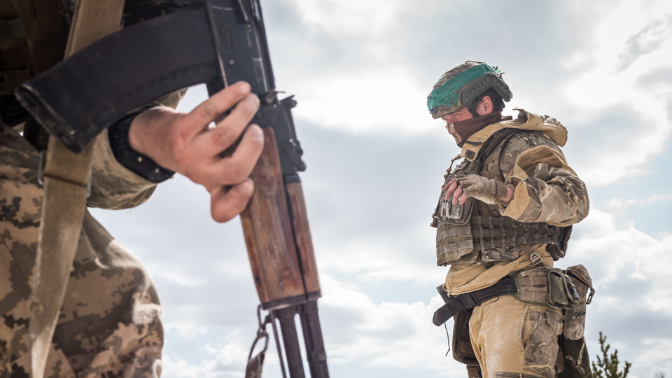 Zelenskiy: Yardım gelmezse geri çekiliriz