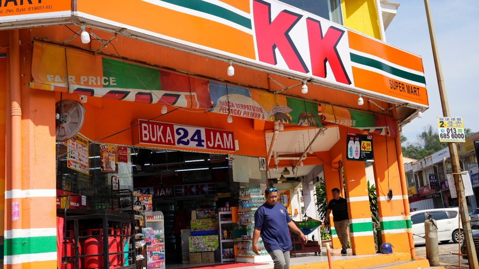 "Allah" yazılı çorap, Malezya'yı karıştırdı