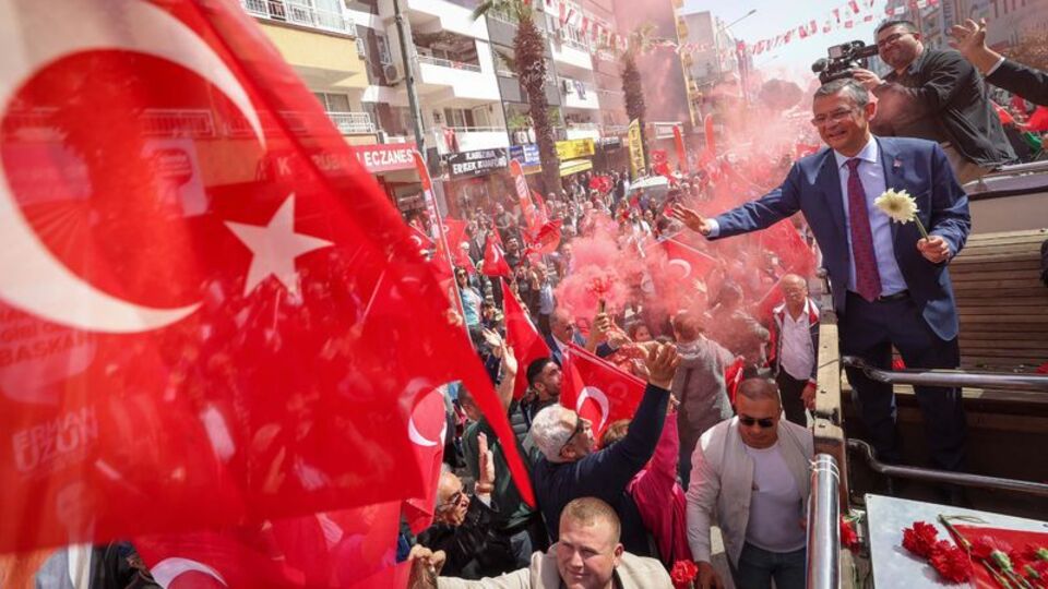 Özel'den İzmir mesajı