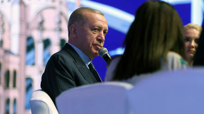 Cumhurbaşkanı Erdoğan gençlerle bir araya geldi