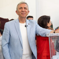 Mansur Yavaş oyunu kullandı