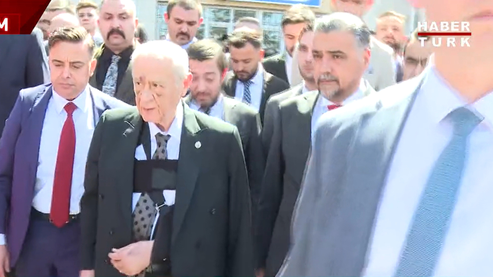 MHP lideri Bahçeli oyunu kullandı