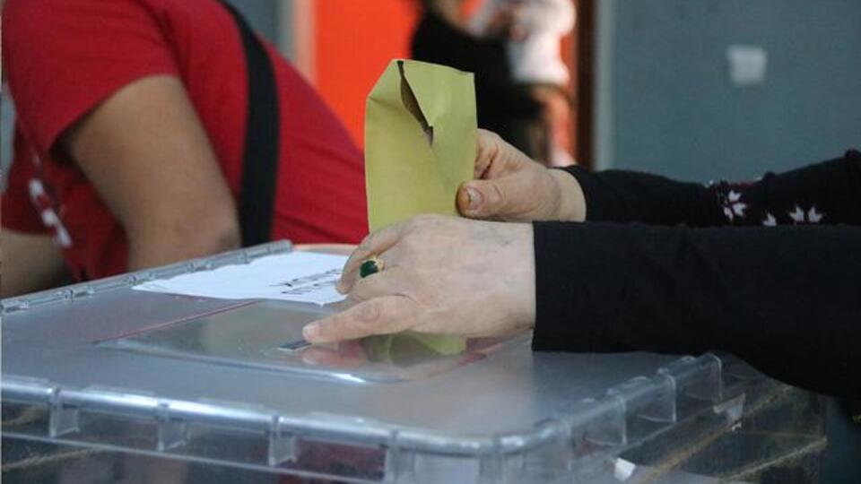 İzmir Gaziemir Belediyesi hangi partide? İzmir Gaziemir Belediye başkanı kimdir? İzmir Gaziemir Belediye başkan adayları
