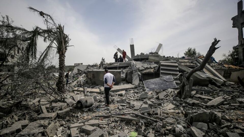 İsrail'den hastaneye saldırı: 4 ölü