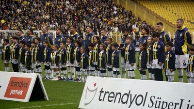 Fenerbahçe'de 9 isim sınırda!