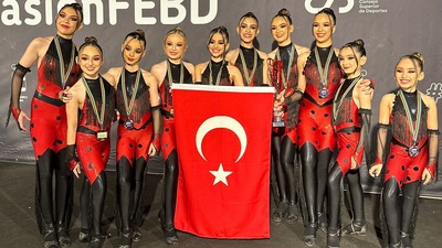 İzmirli sporcular İspanya'da tarih yazdı!