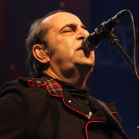 Özkan Uğur kaç yaşında öldü?