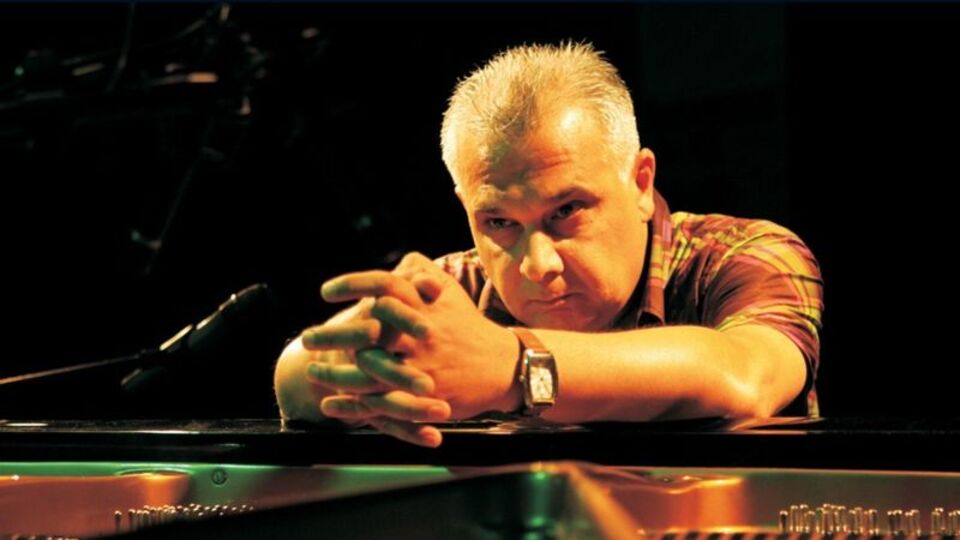 İstanbul'da konser verecek