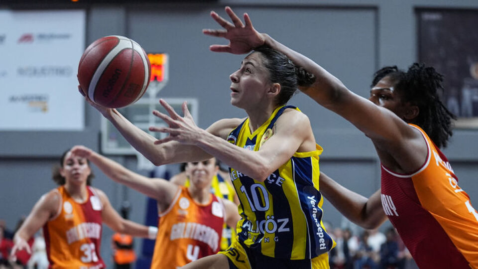 G.Saray'ı deviren F.Bahçe finalde!