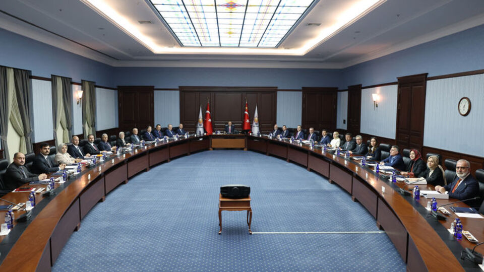 AK Parti MYK'da neler konuşuldu?