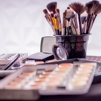 Gece makyajı nasıl yapılır?