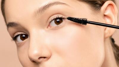 Hafif makyaj nasıl yapılır?