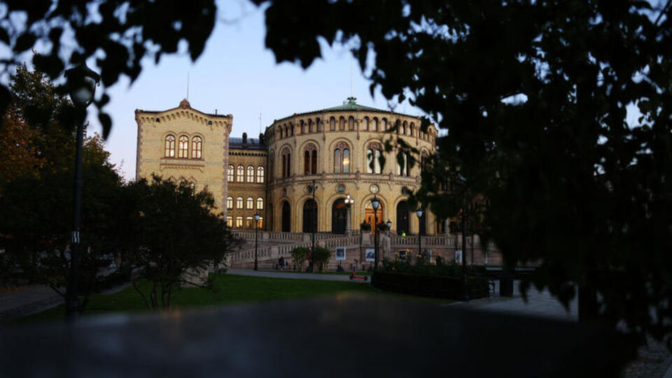 Norveç Parlamentosu'nda bomba ihbarı