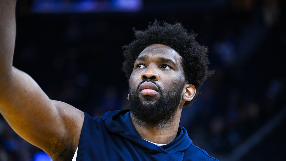 Embiid, Sixers'ı galibiyete taşıdı