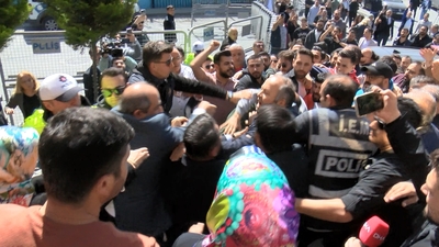 Yeniden oy sayımı sırasında arbede