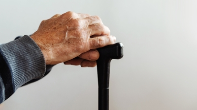 Dünyanın en yaşlı erkeği öldü