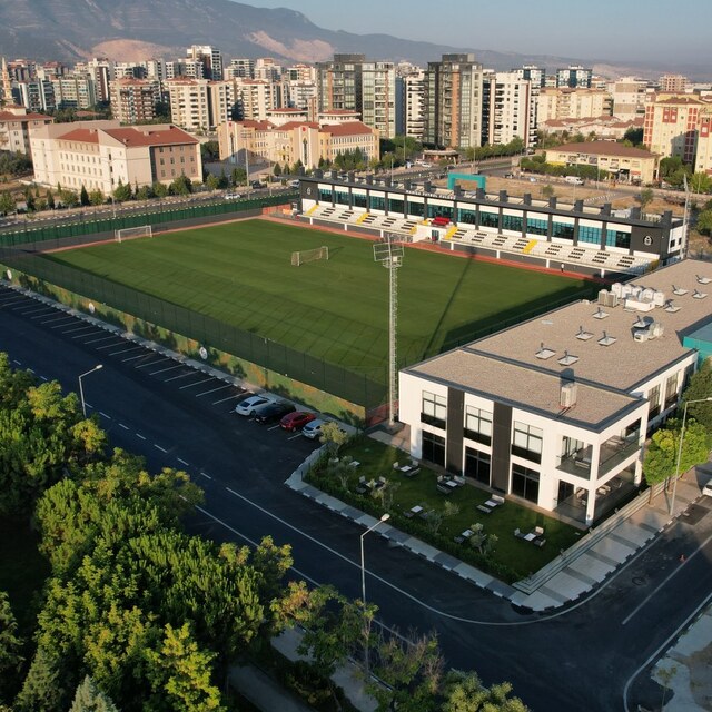 Manisa'da futbol tartışması sürüyor