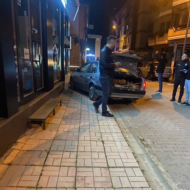 Direksiyon başında kalbine yenik düştü