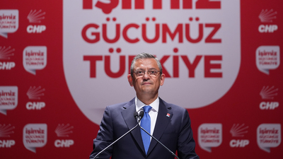 Yeni anayasa ve erken seçim açıklaması