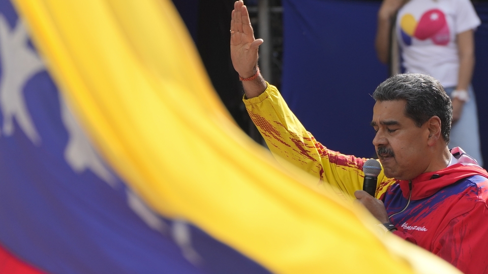 Maduro: ABD gizli askeri üs kurdu