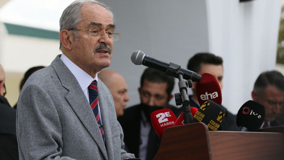 Yılmaz Büyükerşen'e yeni görev