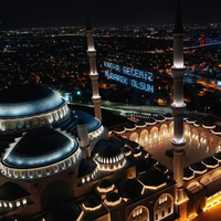 Sevdikleriniz için Kadir Gecesi mesajları