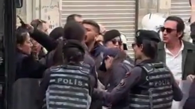 İstiklal Caddesi'ndeki İsrail protestosuna müdahale