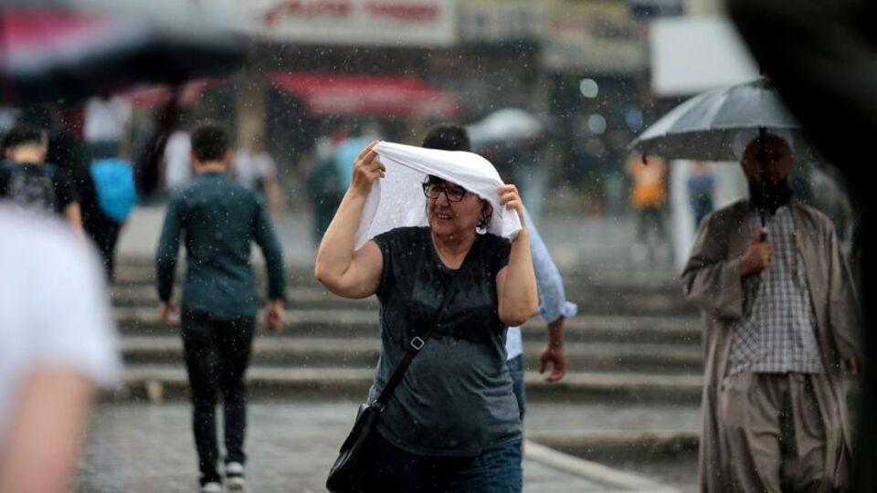 İki bölgede kuvvetli yağışa dikkat!