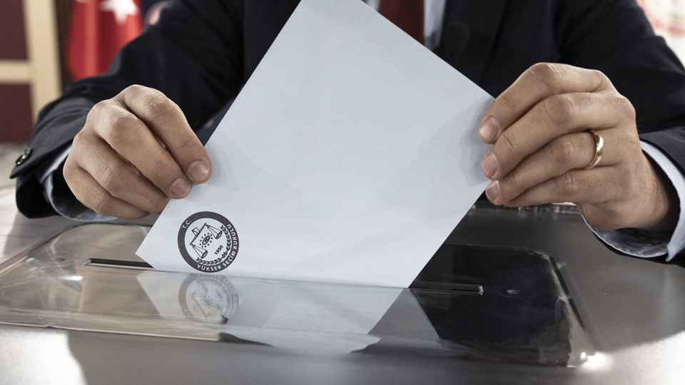 YSK, 1 il ve 8 ilçe için kararını verdi